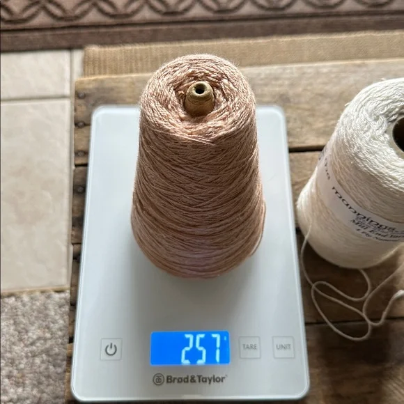 Rayon yarn on cones - Picture 6 of 10